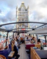 Luxury bus tour with a gourmet lunch and panoramic view